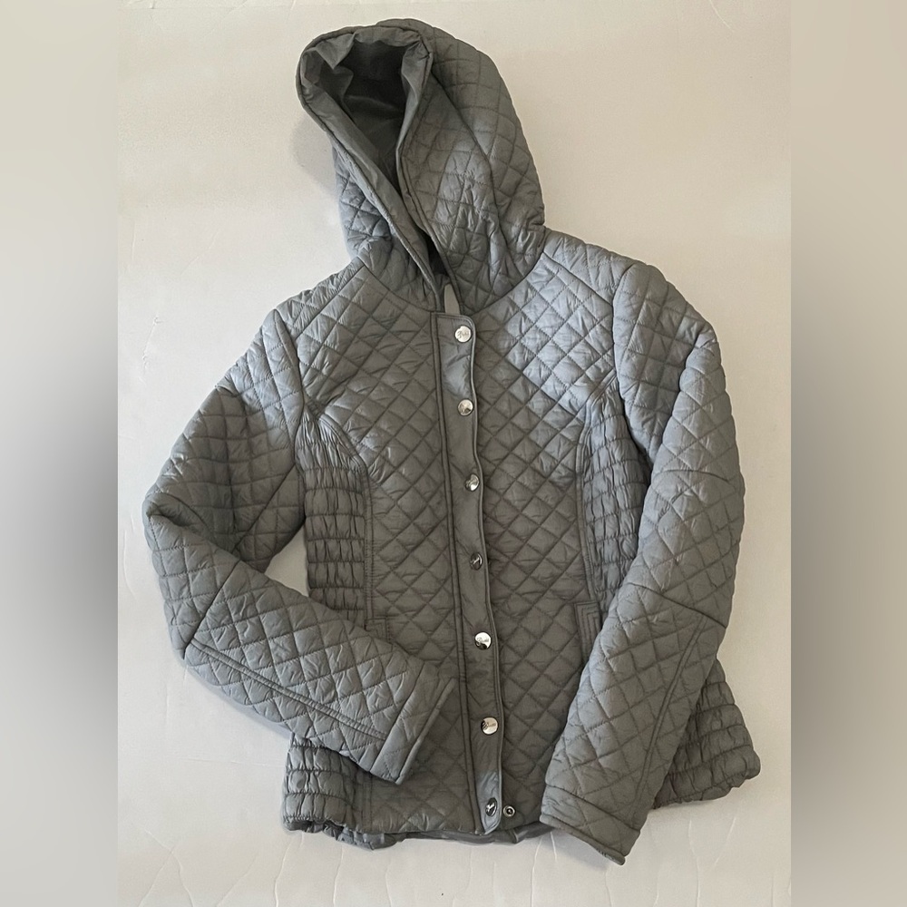 Vintage GUESS Light Grey Quilted Puffer Button-front Girls Jacket with Hood